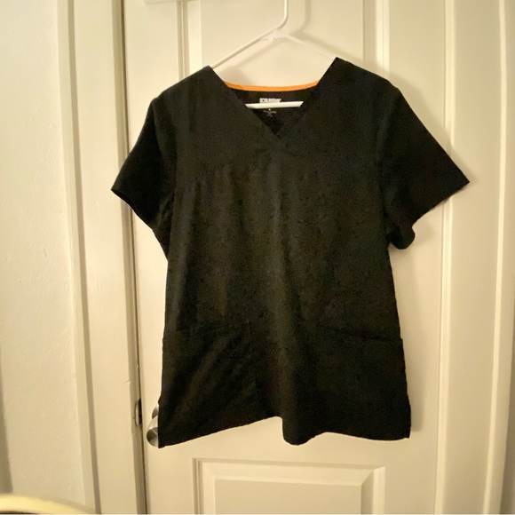 SCRUBSTAR UNISEX SETS!! 2 SETS + AN EXTRA TOP! M & L! - Picture 13 of 14